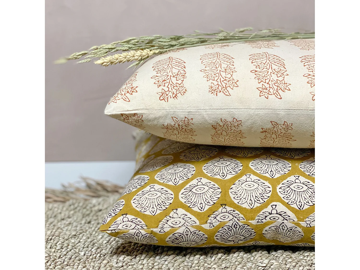Now's Home - Coussin En Coton Imprime Beige Avec Motifs 40x40cm Adyar
