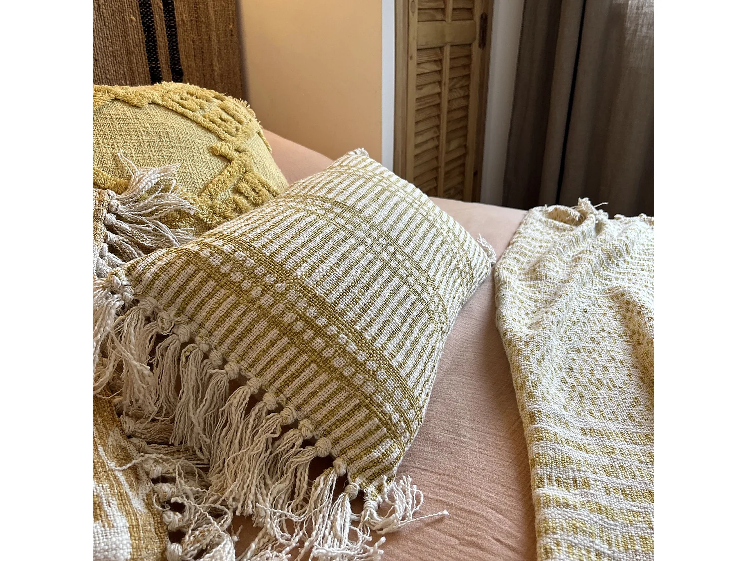 Now's Home - Coussin En Coton Imprimé Frangé Jaune Mimosa 30x50cm Guama
