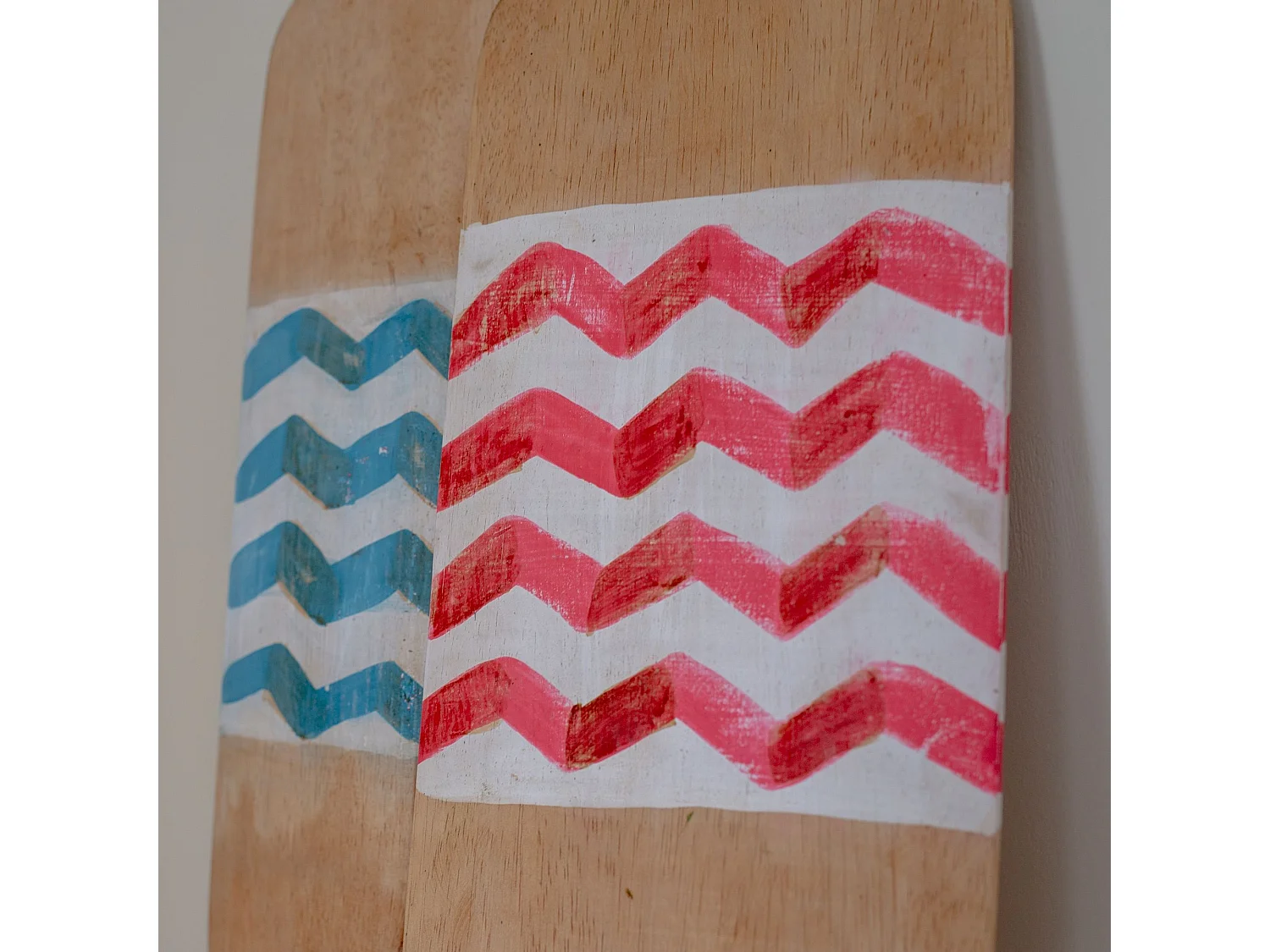 Now's Home - Lot 2 Pagaies Doubles Rose En Bois Peinte A La Main 20x5x185cm Fufoa