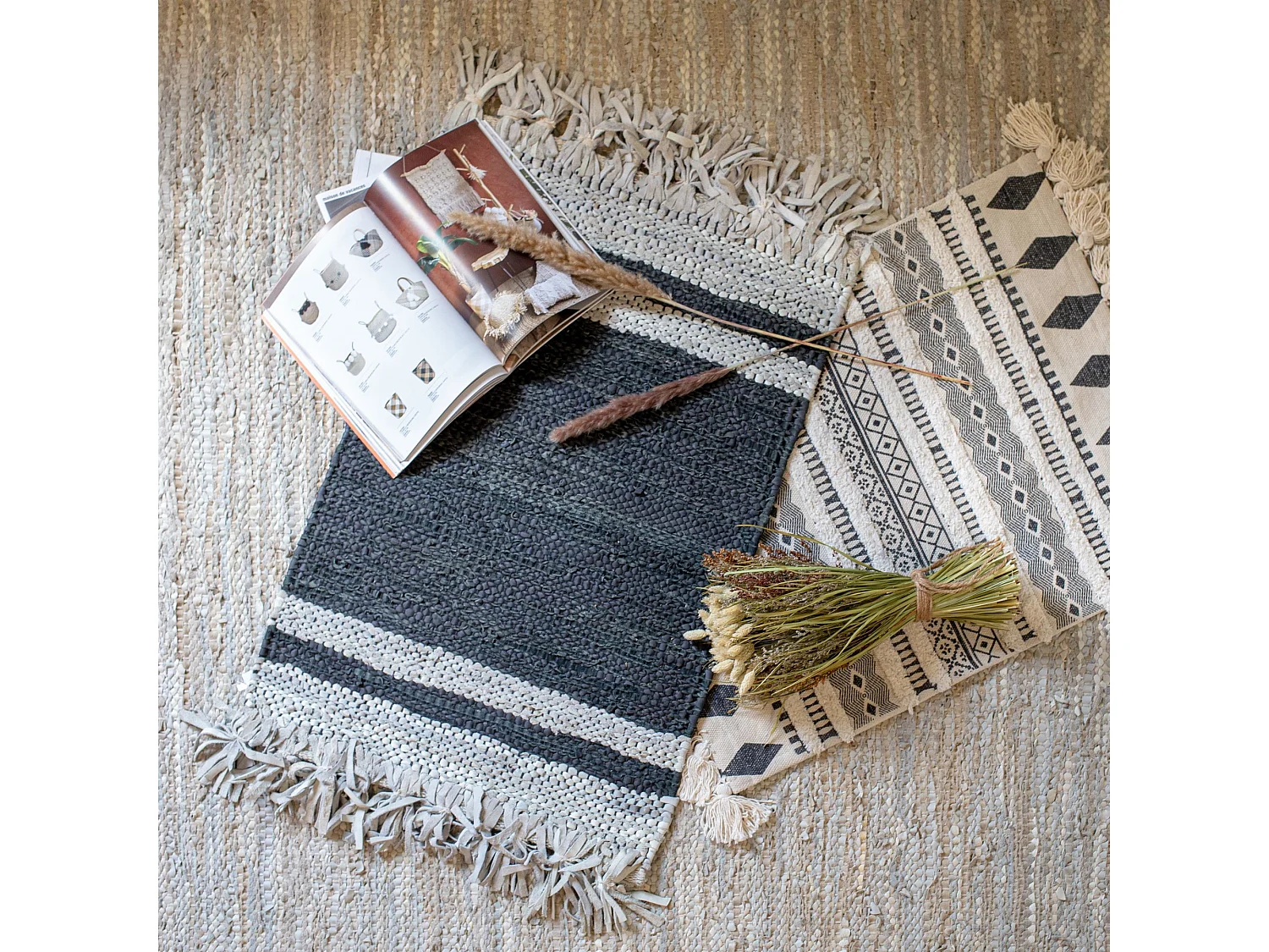 Now's Home - Tapis Noir Et Gris En Cuir Recycle 80x60cm Talas