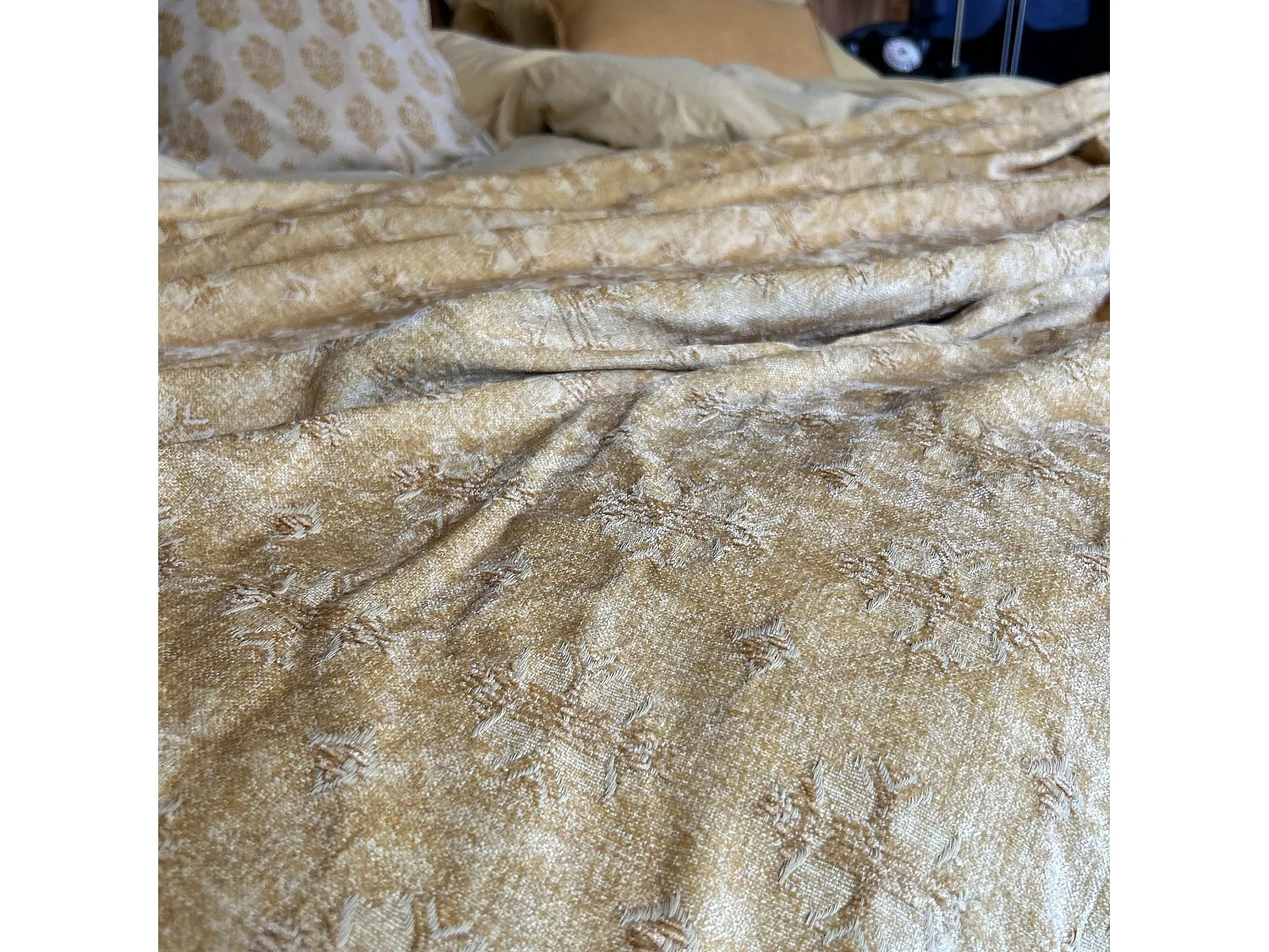 Now's Home - Courte Pointe En Kilim Tisse En Relief  Jaune 140x220cm Byzance