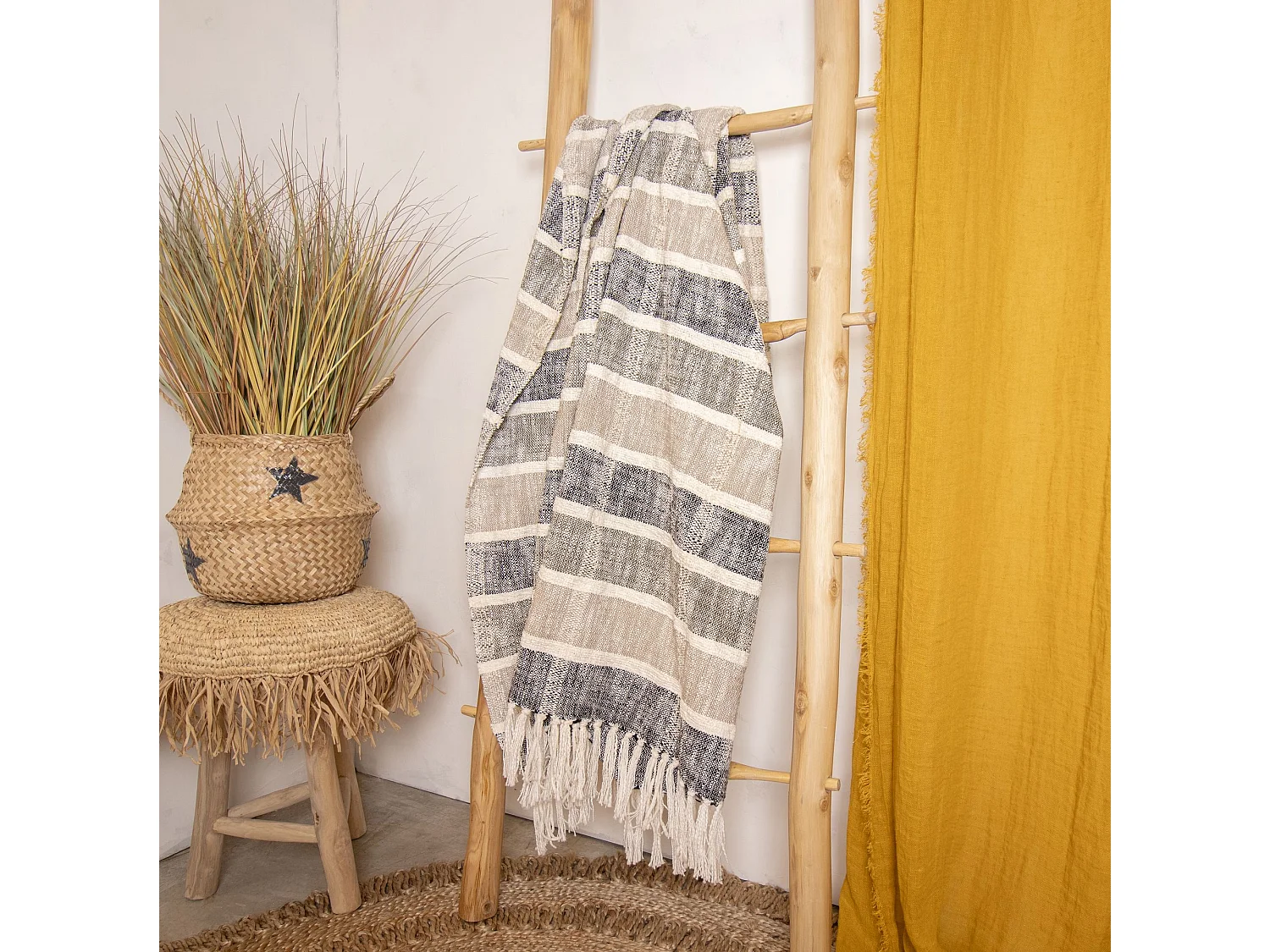 Now's Home - Plaid Frangé En Coton Moucheté Ton Gris/ Noir 125x150cm Serra