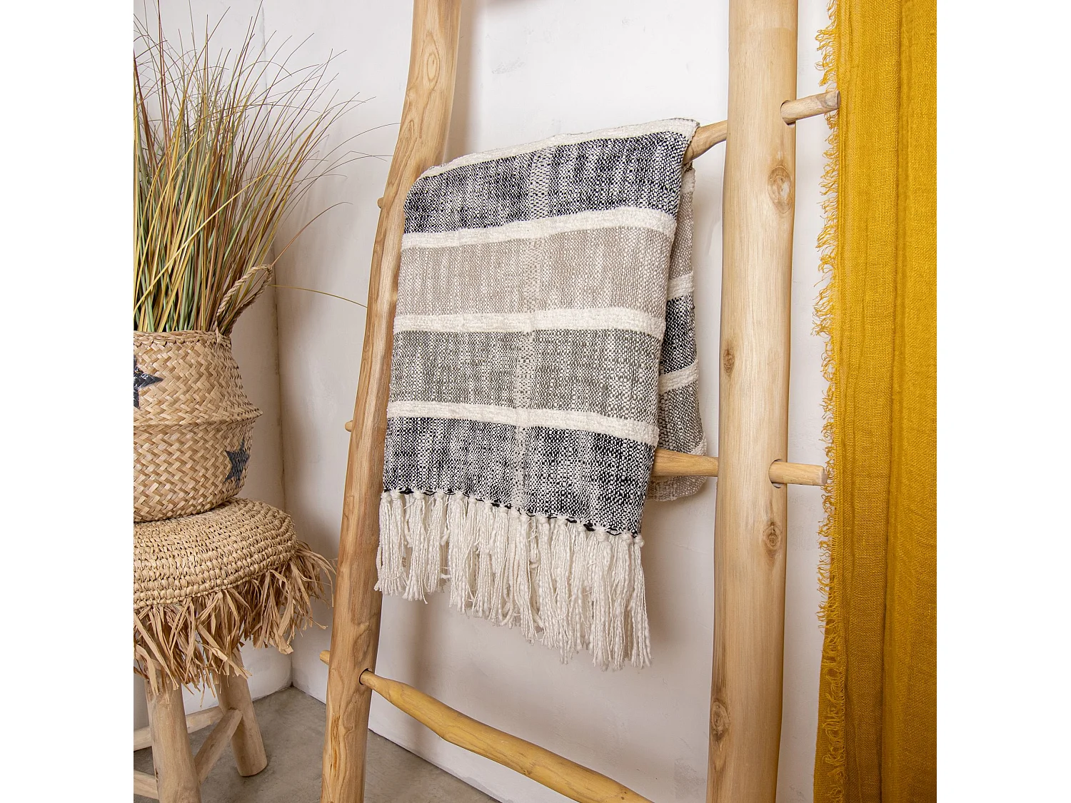 Now's Home - Plaid Frangé En Coton Moucheté Ton Gris/ Noir 125x150cm Serra