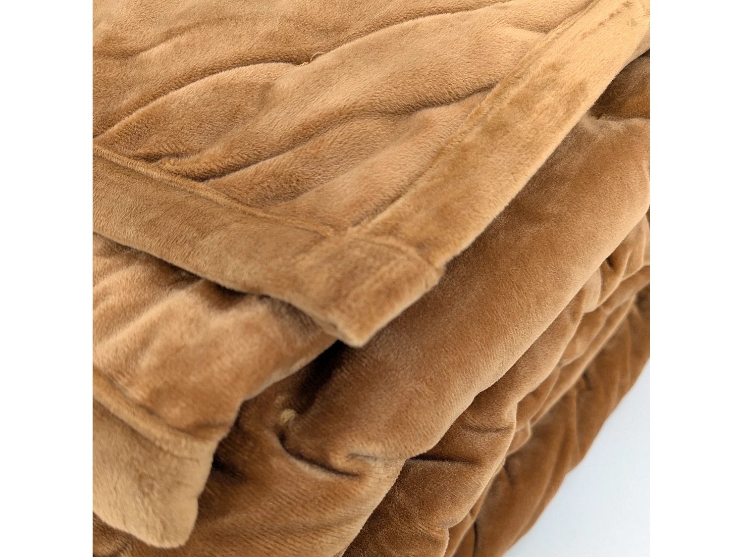 Couvre-lit 240x260 GIPSY velours piquage points brodés marron Camel