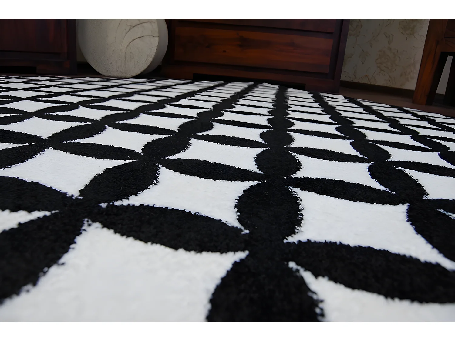 Tapis SKETCH - F757 crème et blanc - Carreau 160x220 cm