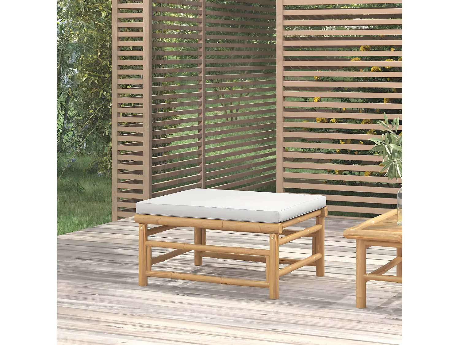 Tuinvoetenbank met lichtgrijs kussen bamboe NL533523