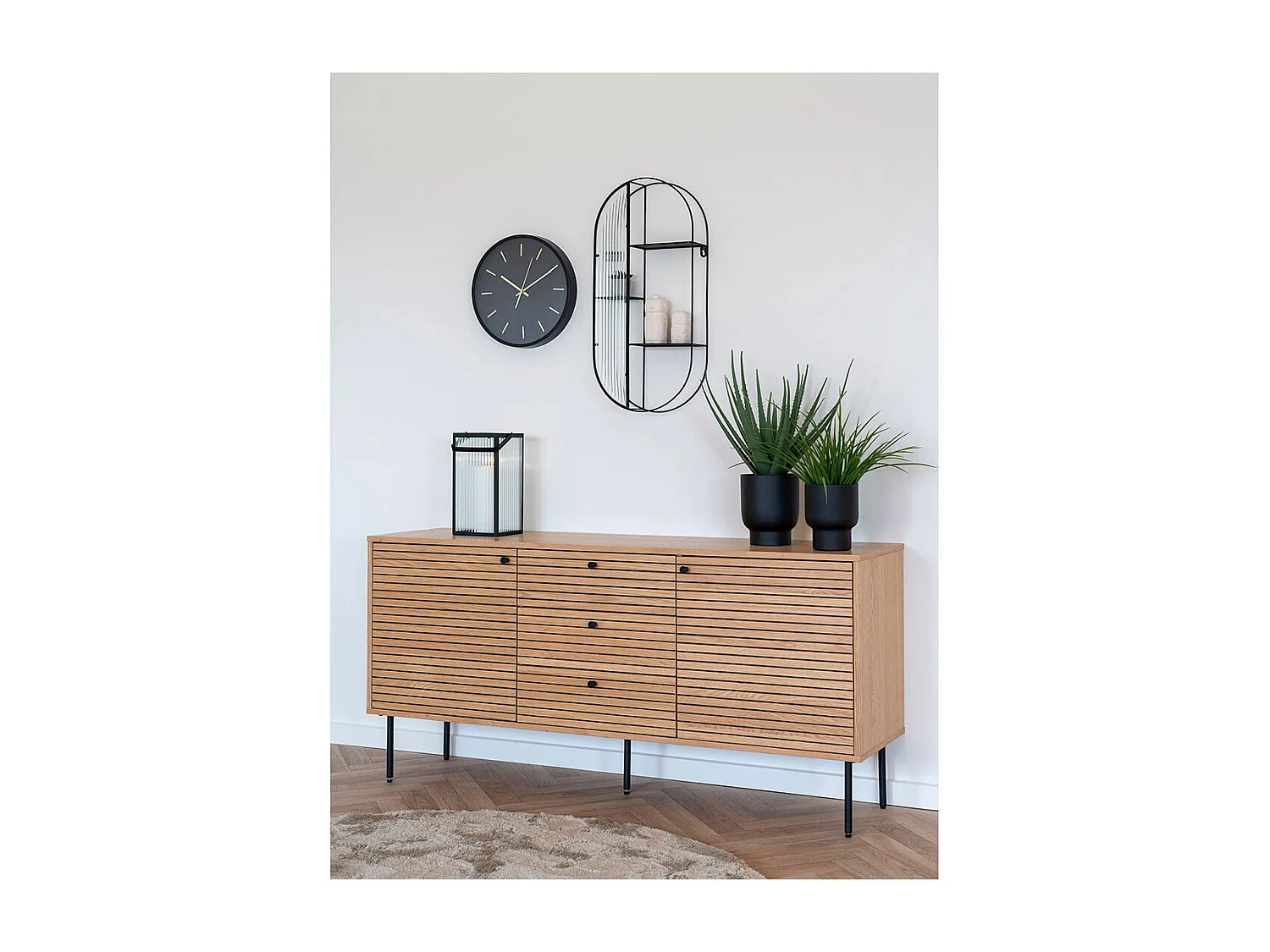 Kyoto Sideboard 2 Türen , 3 Schubladen Eiche Furnier.