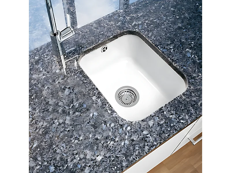 Evier 1 bac VILLEROY ET BOCH Cisterna 45 Blanc CeramicPlus avec vidage manuel