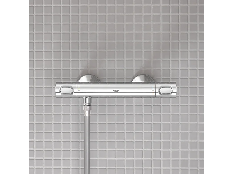 Mitigeur douche thermostatique GROHE Quickfix Precision Flow + nettoyant GrohClean