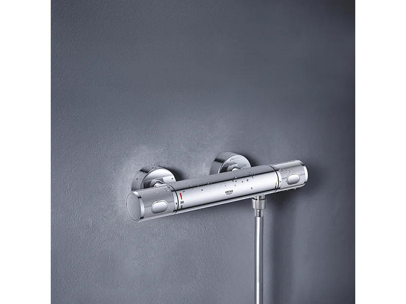 Mitigeur douche thermostatique GROHE Quickfix Precision Feel + microfibre