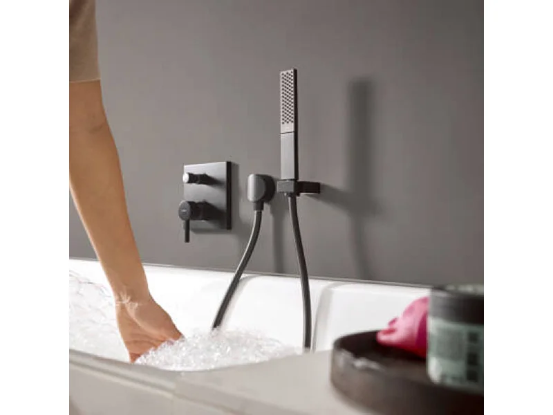 Pommeau de douche HANSGROHE Rainfinity EcoSmart 100 noir chromé brossé