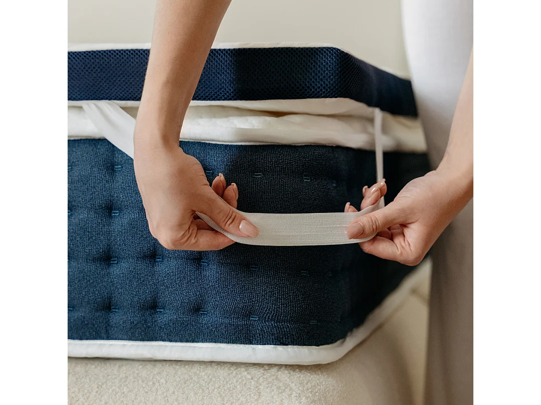 Surmatelas mémoire de forme 160x200 épais 5cm