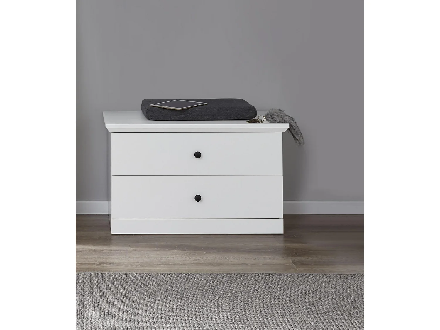 Meuble chambre. Commode 2 tiroirs mélaminé blanc. L - H - P : 81 | 49 | 41 cm.