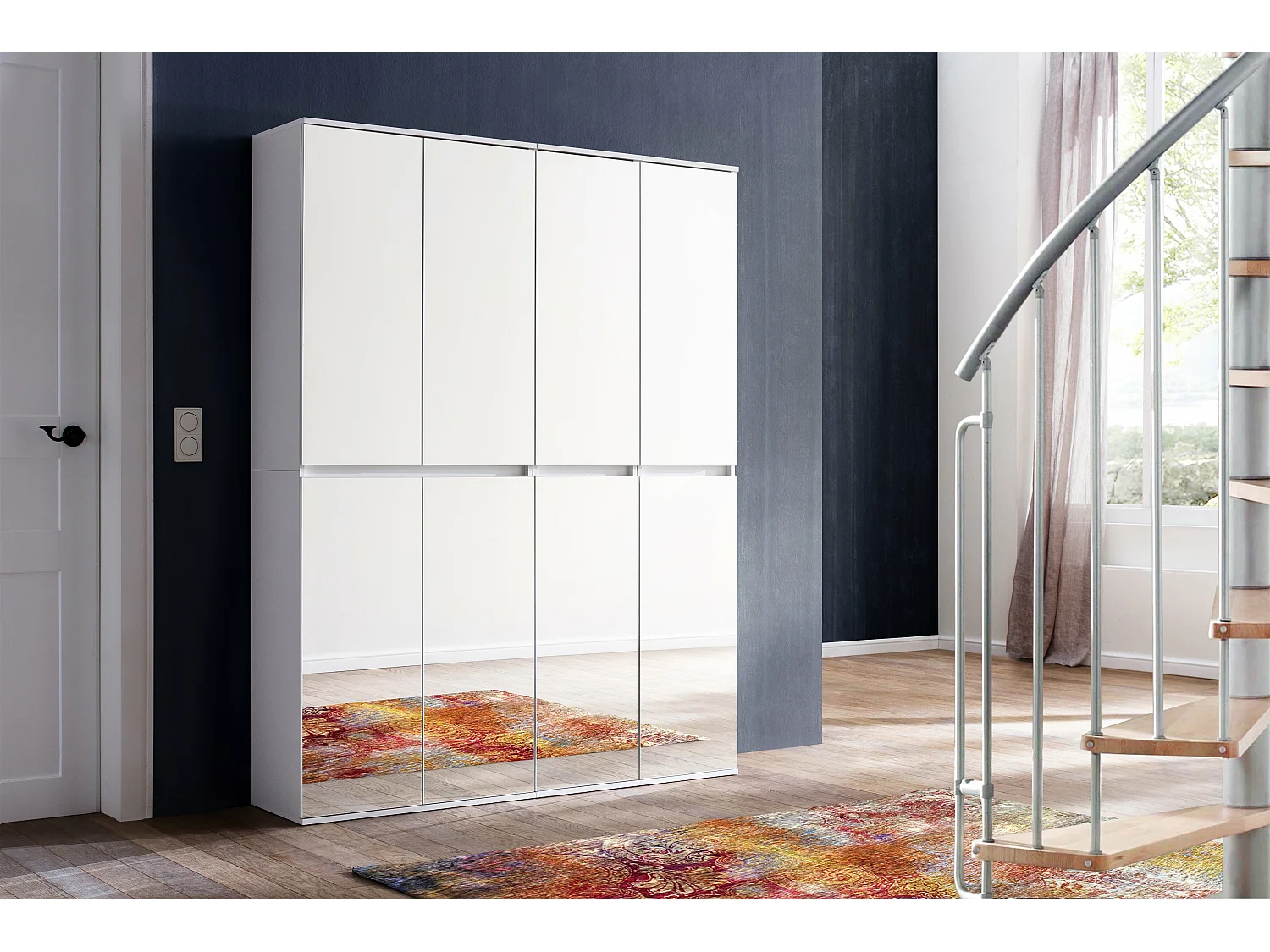 Meuble de chambre - Armoire avec 8 portes-miroirs en mélaminé blanc. L-H-P : 148-191-34 cm.