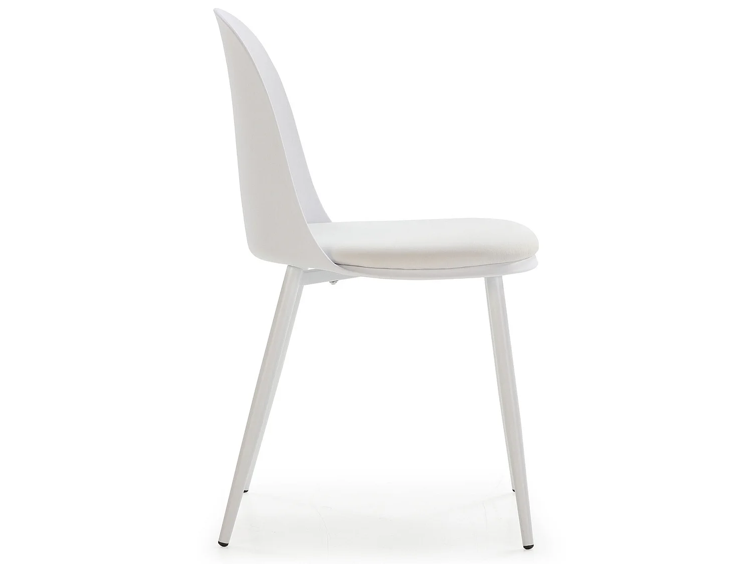 Conjunto de 4 cadeiras Kana Branco, pernas metálicas e assento estofado.