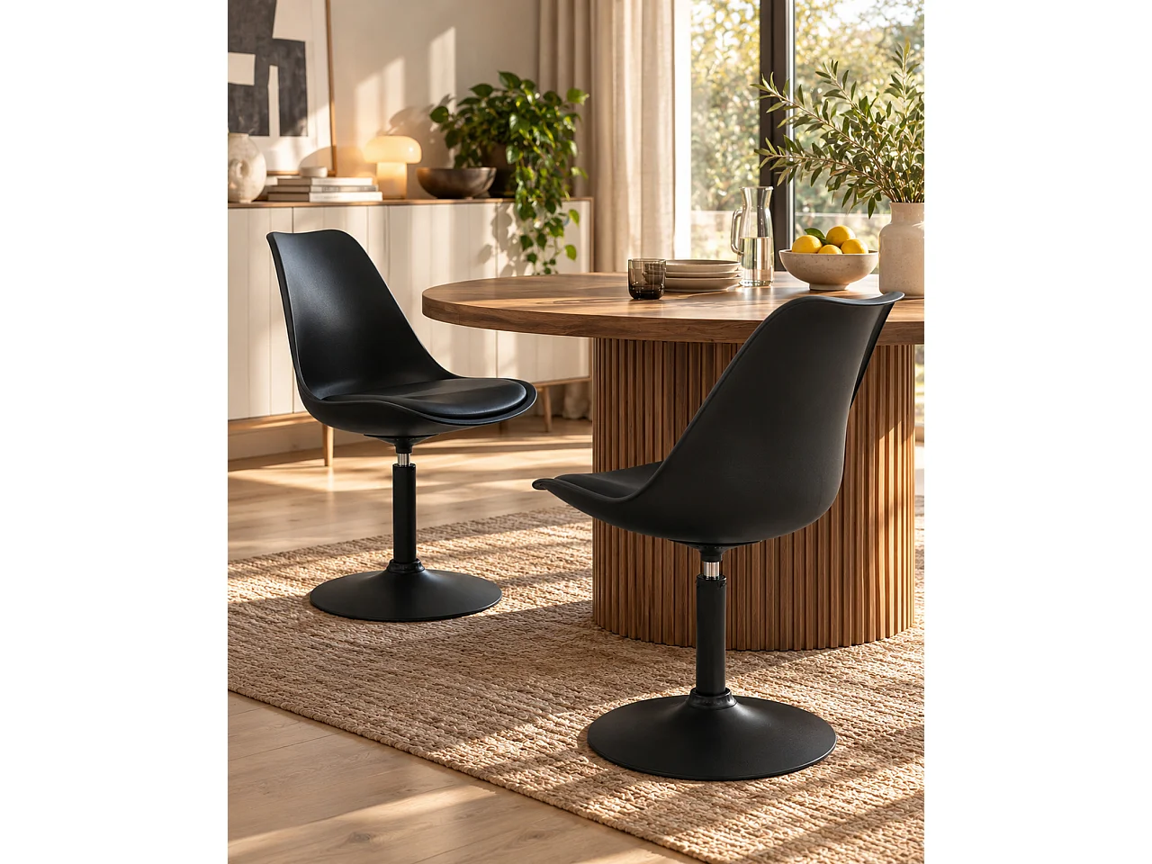 Lot 2 chaises pivotantes design vintage NOSA noir