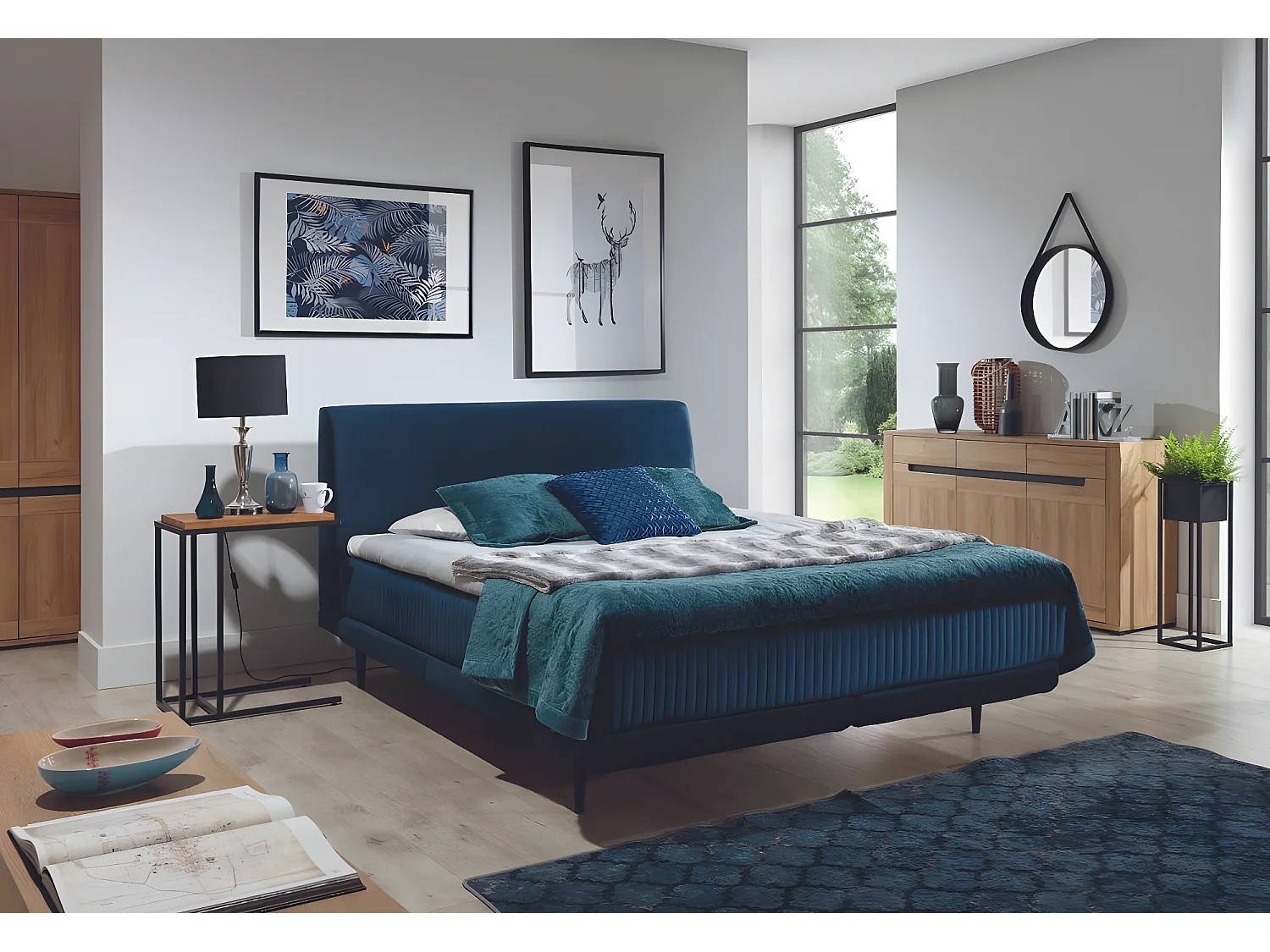 Lit boxspring 140x200 velours bleu foncé sommier et matelas inclus Mastera