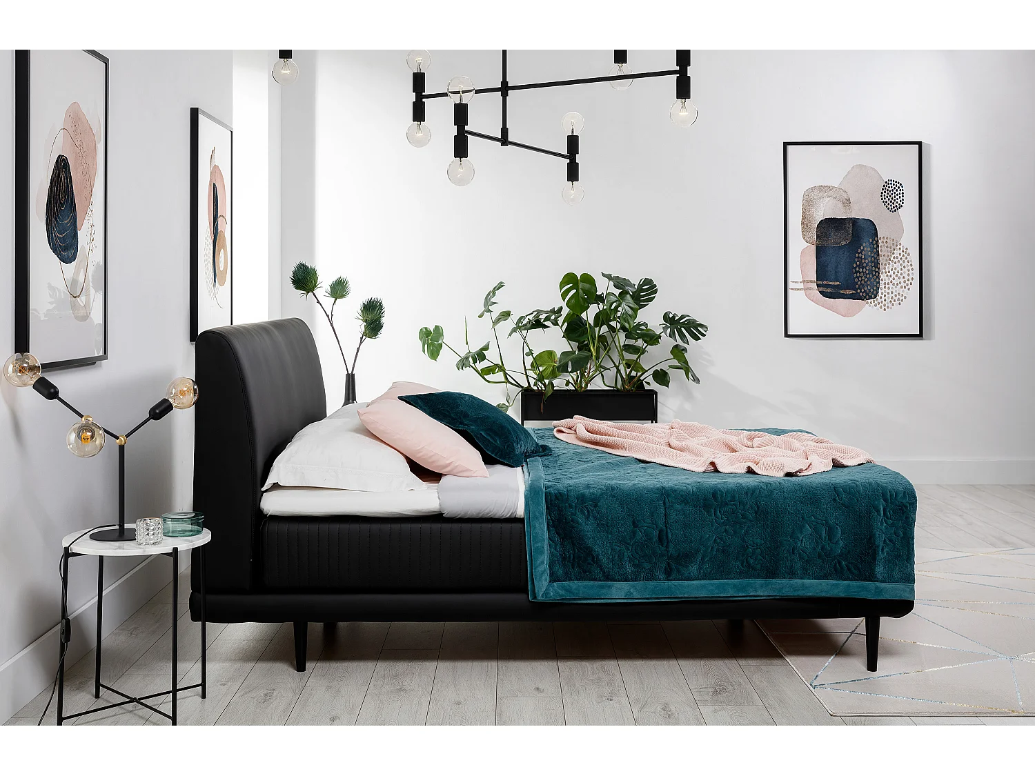 Lit boxspring 140x200 simili cuir noir sommier et matelas inclus Mastera