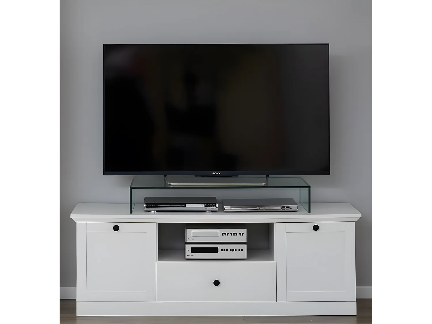 Meuble salon/séjour mélaminé. Meuble TV. L - H - P : 139 - 49 - 41 cm