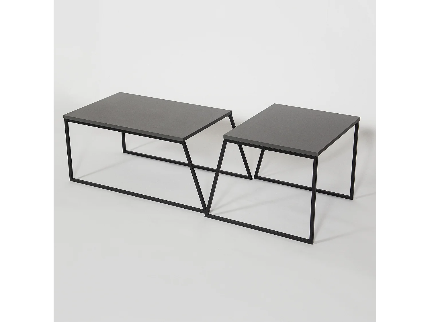 Ensemble 2 tables basses gigognes anthracite et noir Valdis