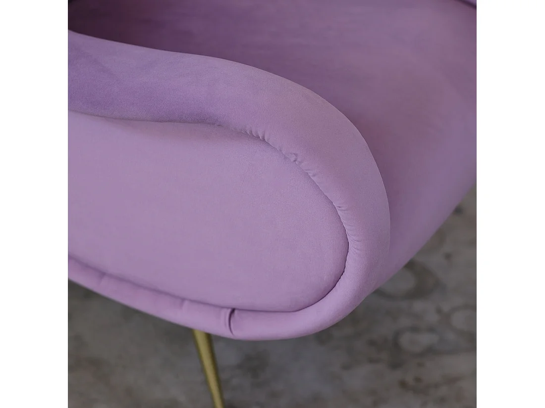 Poltrona design vintage in velluto lilla gambe oro