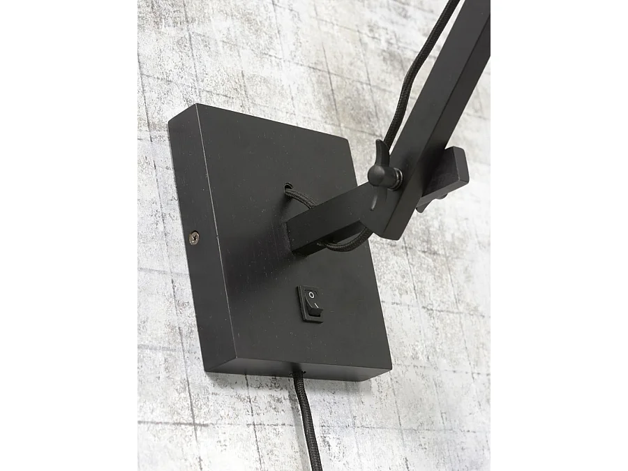 Applique murale en bambou noir avec abat-jour blanc