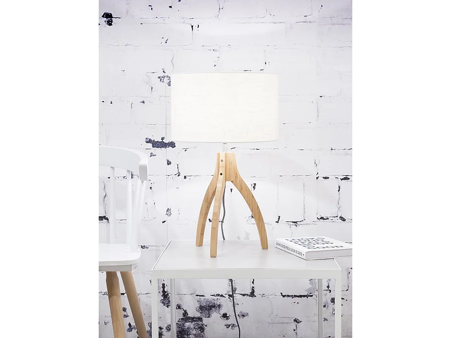 Lampada da tavolo tre piedi in legno marrone paralume bianco