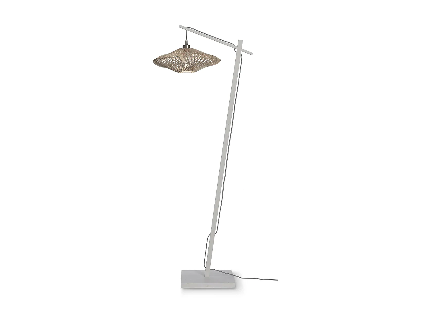 Witte bamboe vloerlamp met witte rotan lampenkap