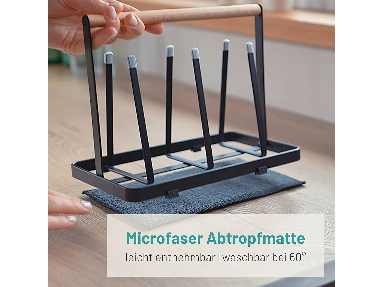 D&D Living® All-in-One Flaschenhalter für