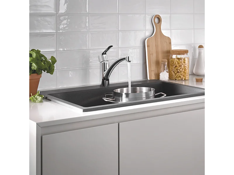 Robinet de cuisine bec bas GROHE Start 2021 chromé + nettoyant GrohClean