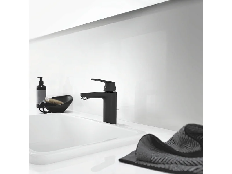Mezclador de lavabo GROHE Eurosmart Cosmopolitan M Negro mate