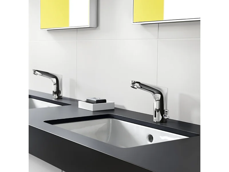 HANSGROHE Mitigeur lavabo électronique Focus sans manette de réglage de température sur secteur chromé