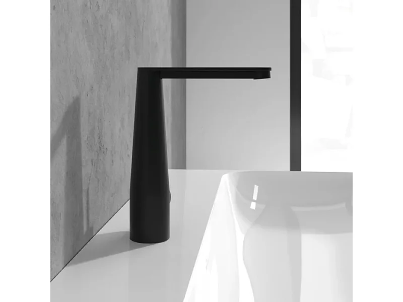 Mitigeur lavabo VILLEROY ET BOCH Conum ouverture côté avec vidage Push Open Noir mat
