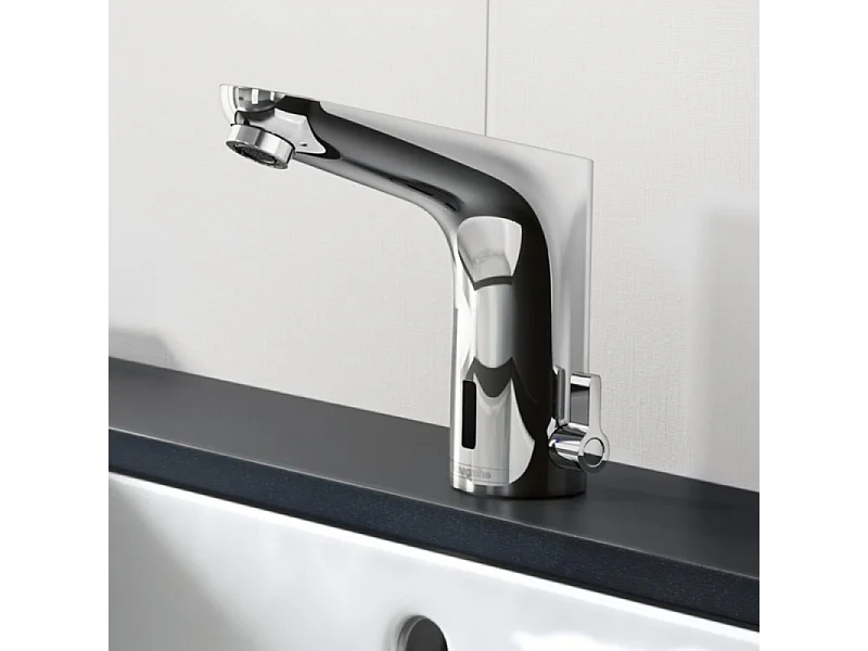 Mitigeur lavabo infrarouge HANSGROHE + nettoyant Briochin