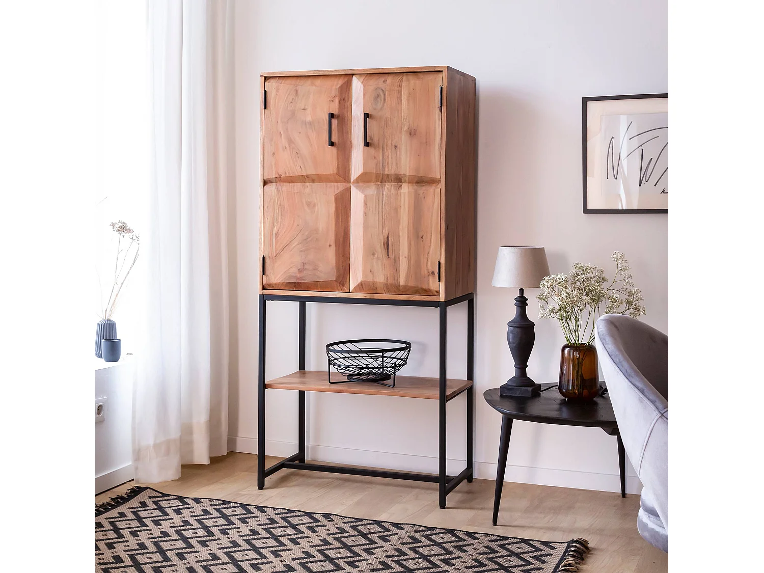 Armoire en bois d'acacia et métal Ava