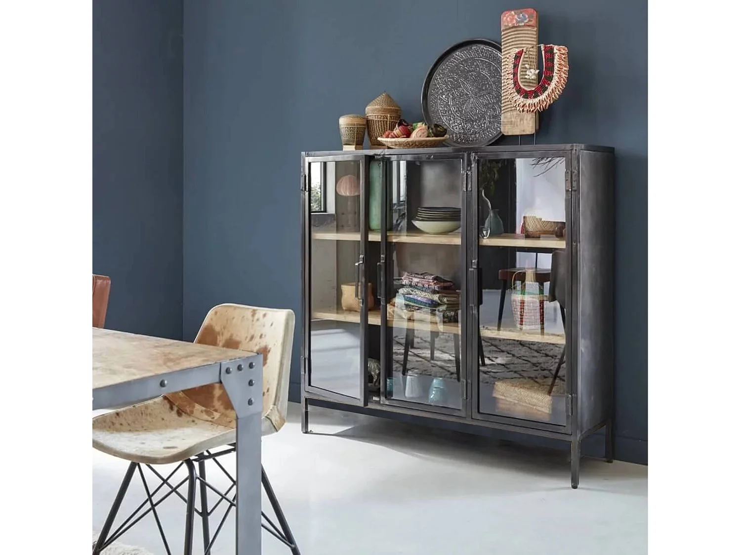 Vitrine en métal Locker