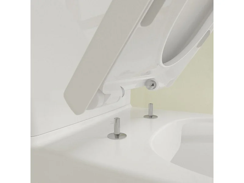 WC à poser compact sans bride sortie horizontale VILLEROY ET BOCH Avento avec abattant frein de chute + Nettoyant