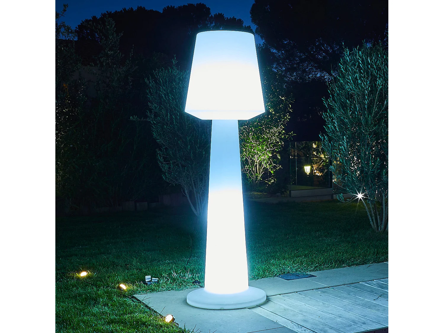 Lampadaire ext filaire AUSTRAL Blanc Polyéthylène H170CM