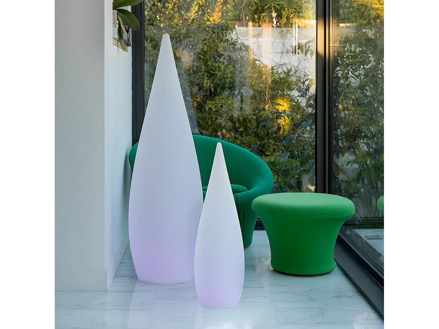 Lampadaire extérieur sans fil CLASSY Blanc Polypropylène H80CM