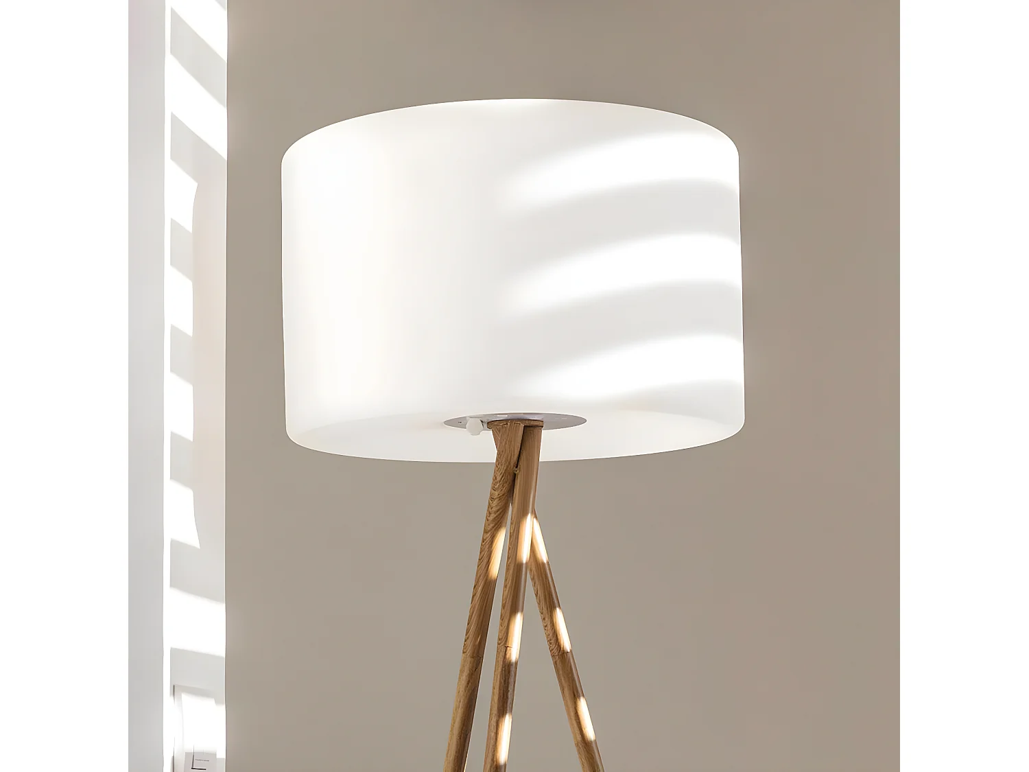 Lampadaire extérieur sans fil TAMBOURY Bois Polyéthylène H155CM