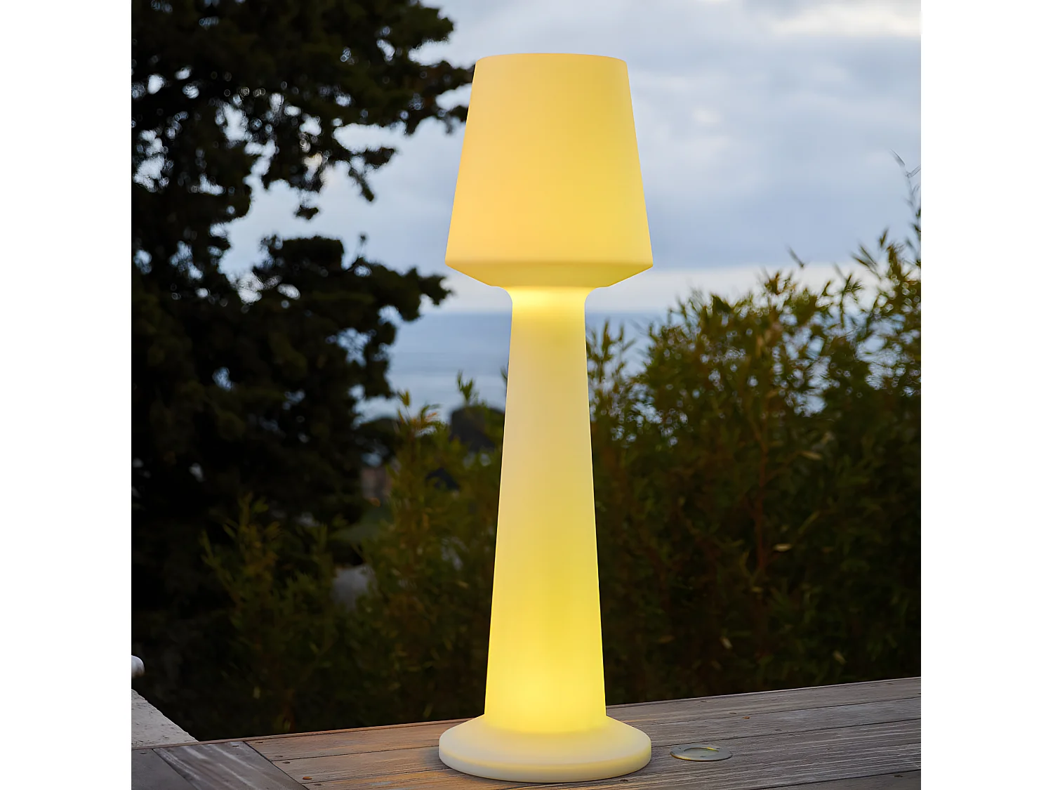 Lampadaire extérieur sans fil AUSTRAL Blanc Polypropylène H110CM