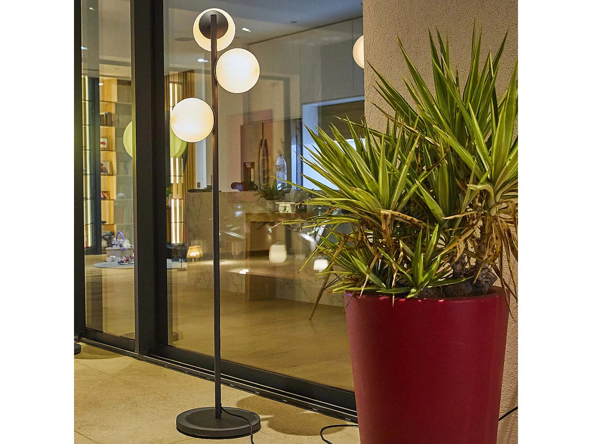 Lampadaire d'extérieur filaire GLOBY TREE E27 H175cm
