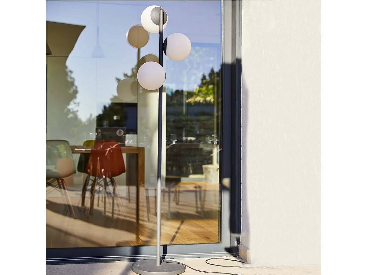 Lampadaire d'extérieur filaire GLOBY TREE E27 H175cm