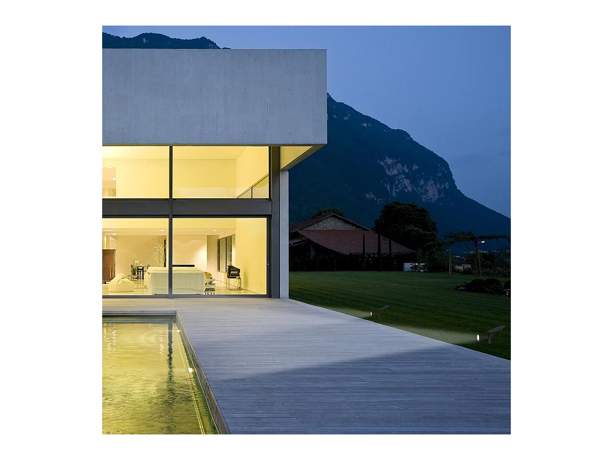 Lot de 2 spots solaires projecteurs SPIKY Noir Plastique 100LM