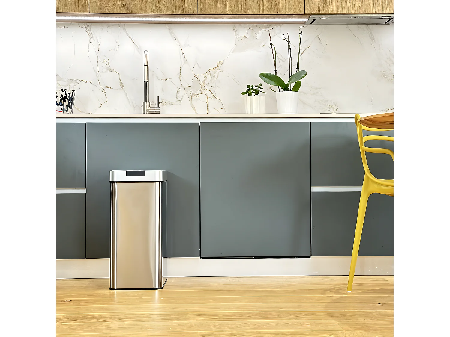 Automatyczny Kosz na Śmieci Inox SILVERLAKE srebrny 60L