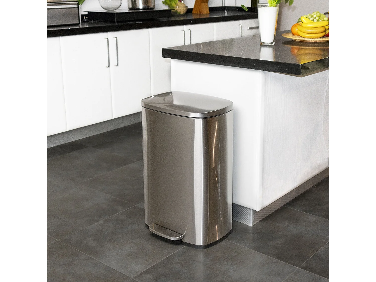 Poubelle à pédale inox ADMIRAL argent 50L