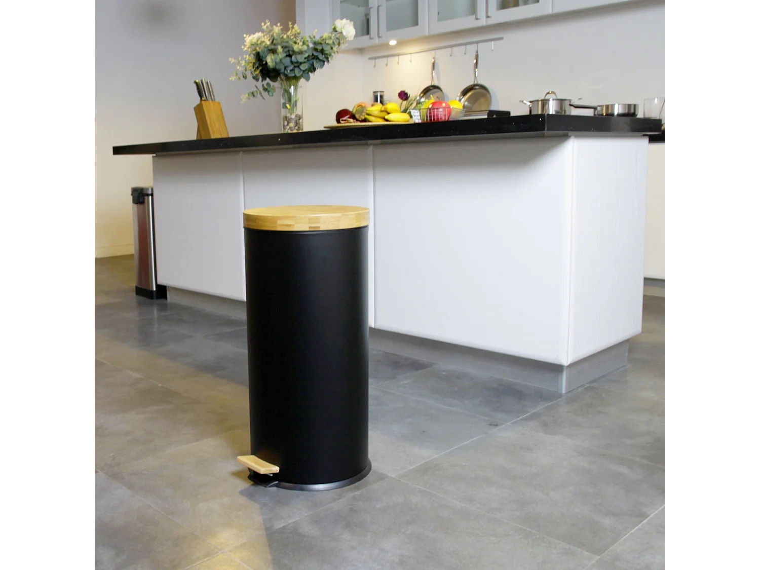 Poubelle de cuisine à pédale FOREST Noir Acier 30L