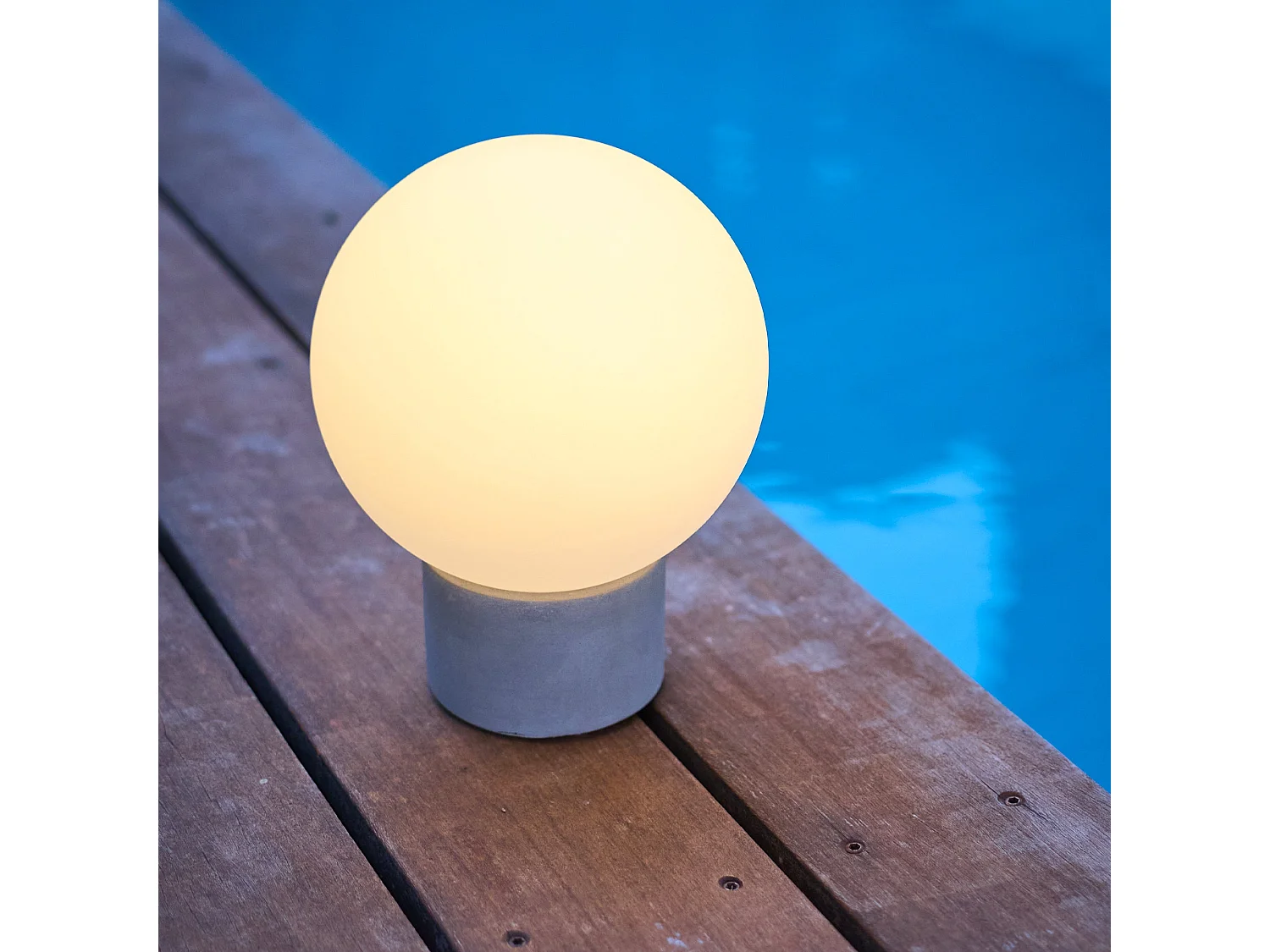 Lampe de table sans fil béton TERRA Gris H25cm