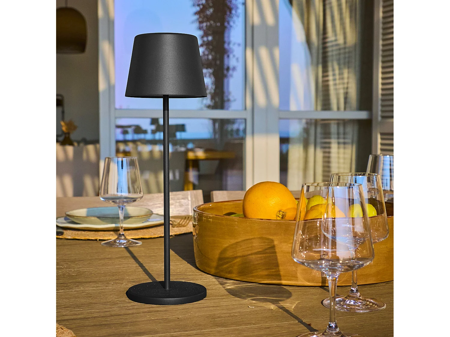Lampe de table sans fil LED KELLY Noir Metal H38CM