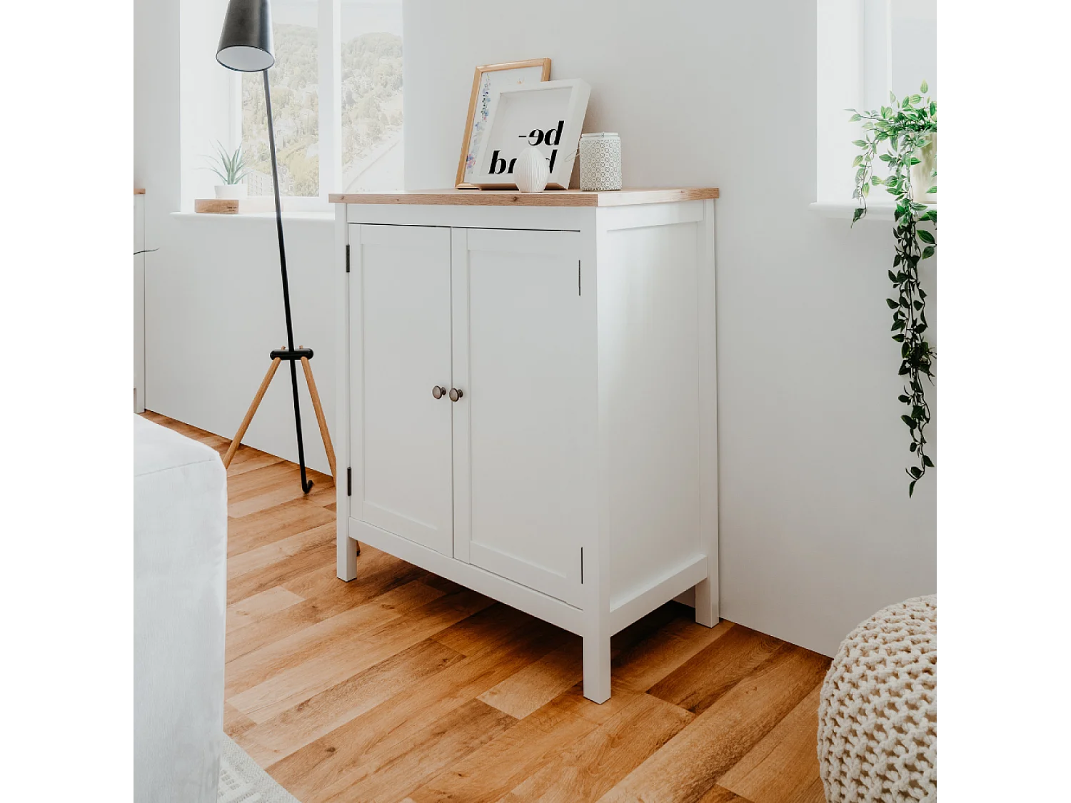 Buffet scandinave avec placards 80 cm SKADAR